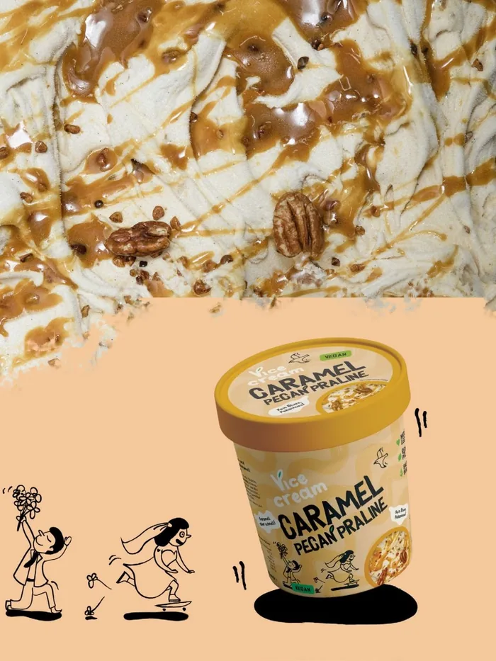 Caramel Pecan Praline — Eistextur und Becher